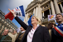 Sondage choc: Marine Le Pen en tête du 1er tour